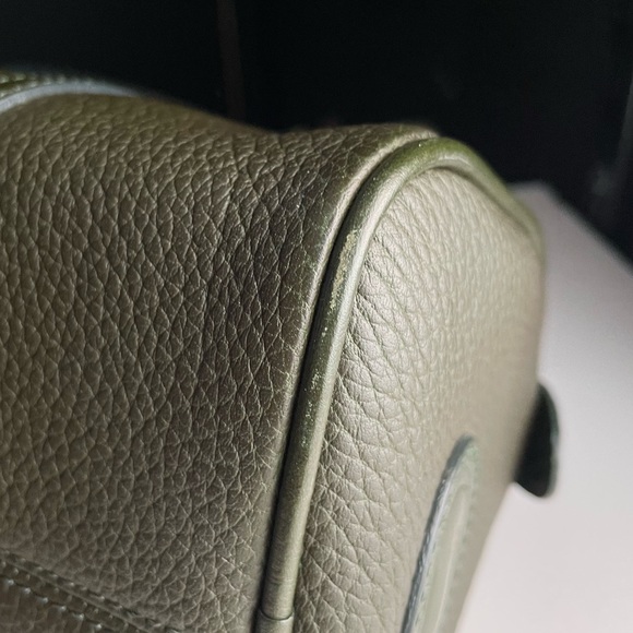 Dooney and Bourke Awl Leather Green Barrel Papillon Bag Purse - Picture 9 of 16